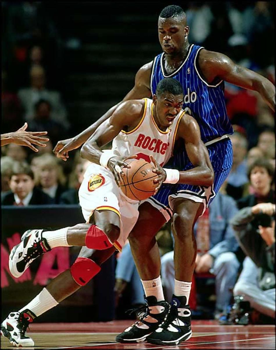 Rockets defeat Magic